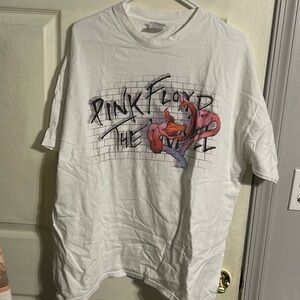 VINTAGE Pink Floyd The Wall Band Tee